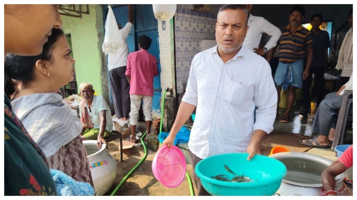 कोलकाता से रेलवे पार्सल में छिपाकर ला रहे जहर: स्वास्थ्य के लिए खतरनाक हैं मांगुर मछली, बिलासपुर में जब्त कर दफनाया